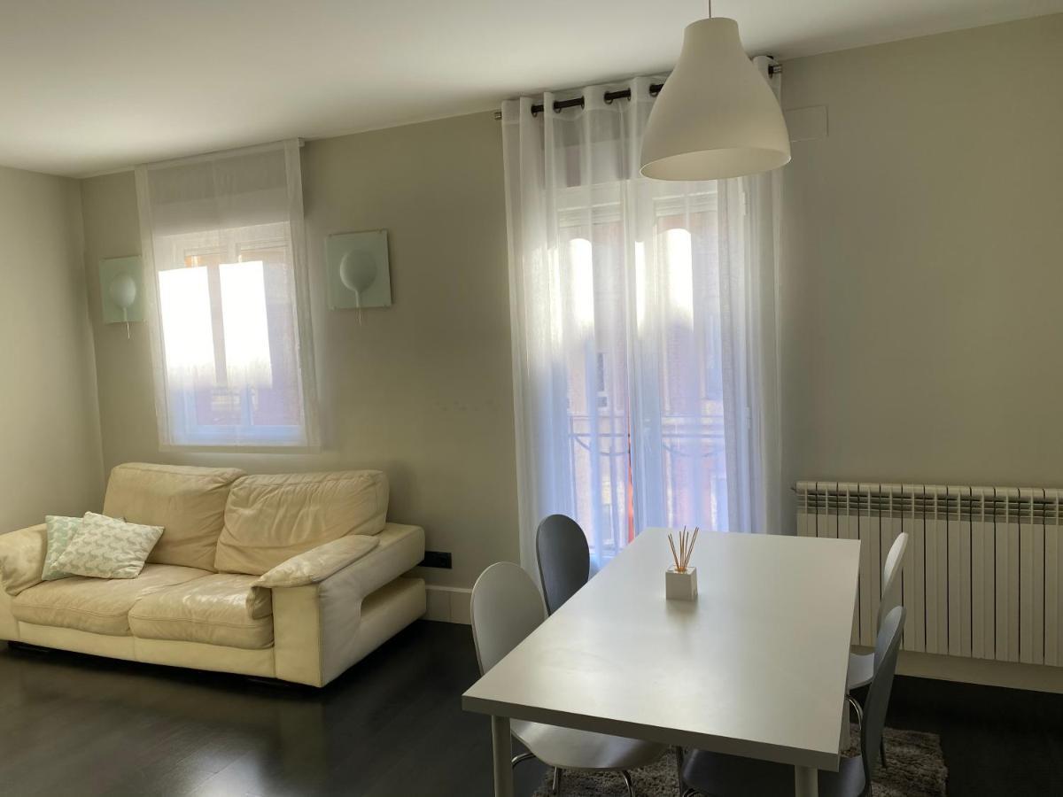 Apartamentos Logrono Centro, Tic Tac, Wifi מראה חיצוני תמונה