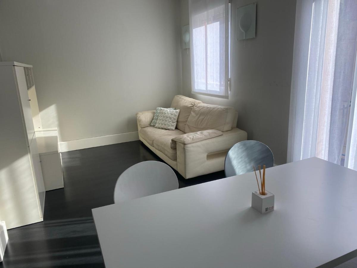Apartamentos Logrono Centro, Tic Tac, Wifi מראה חיצוני תמונה