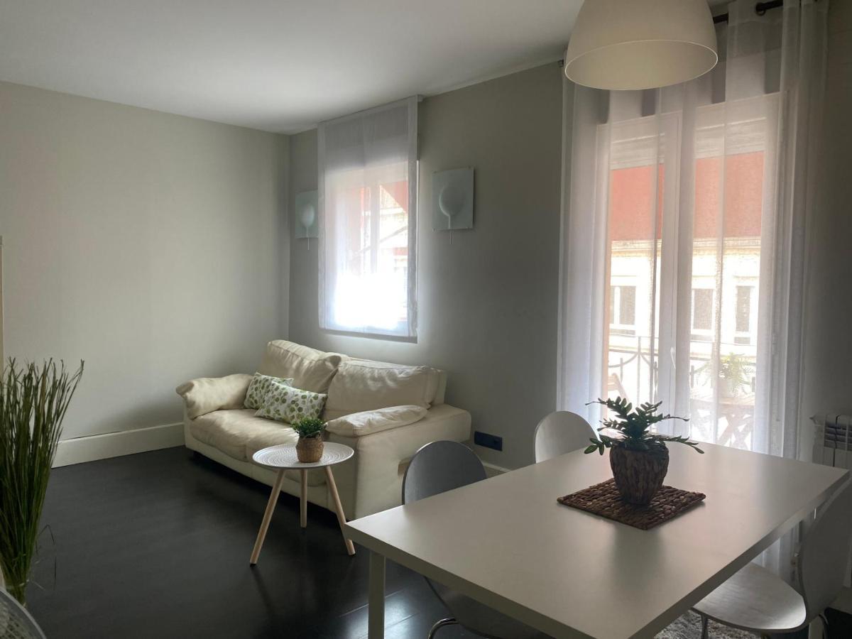 Apartamentos Logrono Centro, Tic Tac, Wifi מראה חיצוני תמונה
