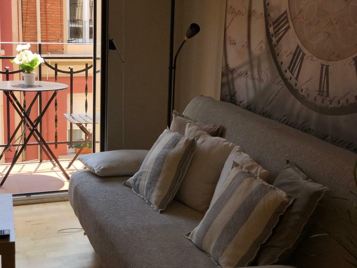 Apartamentos Logrono Centro, Tic Tac, Wifi מראה חיצוני תמונה