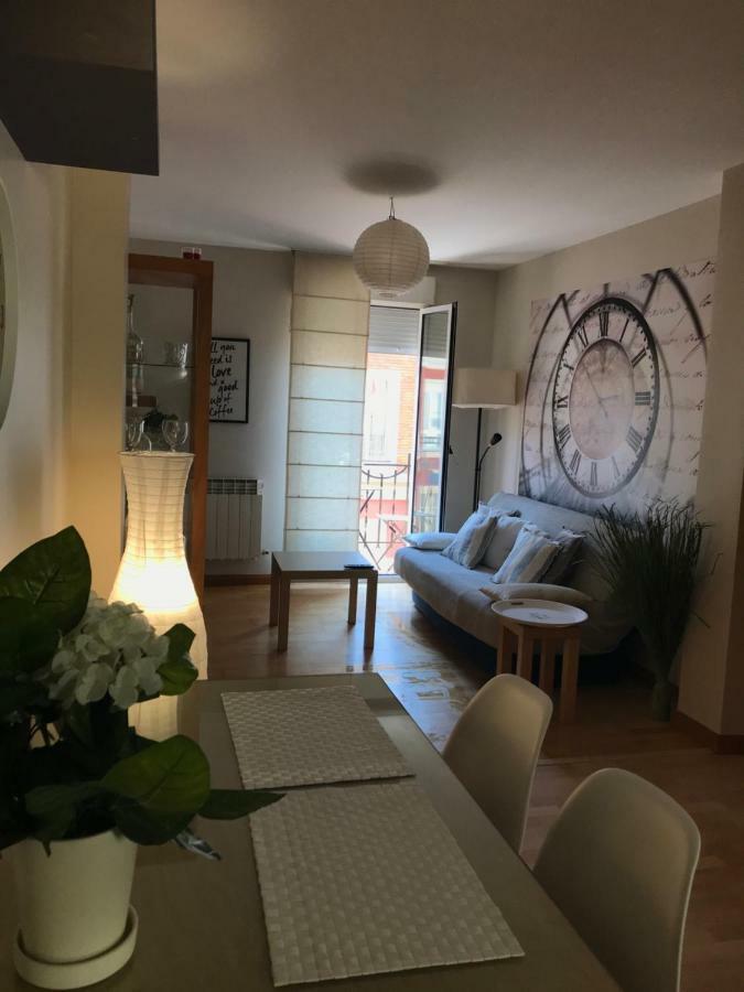 Apartamentos Logrono Centro, Tic Tac, Wifi מראה חיצוני תמונה