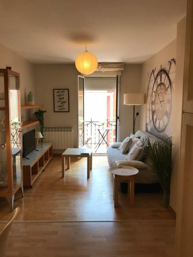 Apartamentos Logrono Centro, Tic Tac, Wifi מראה חיצוני תמונה